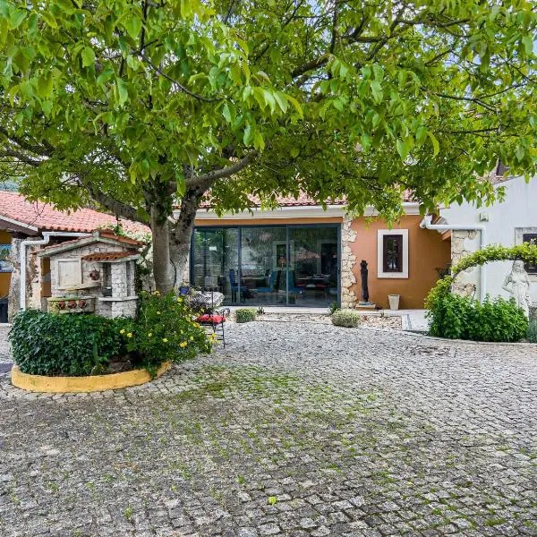 Refúgio das Artes Guesthouse, hotel v destinaci Porto de Mós