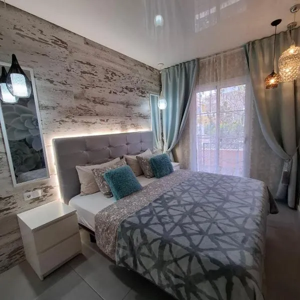 ORLANDO LUXURY APARTAMENT, hotel v destinaci Adeje