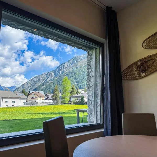Modernes Bergblick Apartment im Herzen von Andermatt Sonne & Terasse, hotel in Andermatt