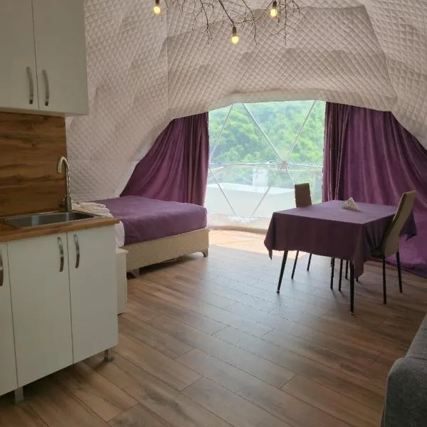 Glamping Machakhela 2, hotel a Ch'ik'unet'i