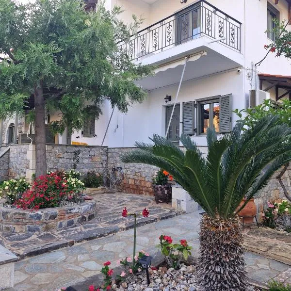 安娜玛丽亚一室公寓酒店，位于圣尼古拉奥斯的酒店