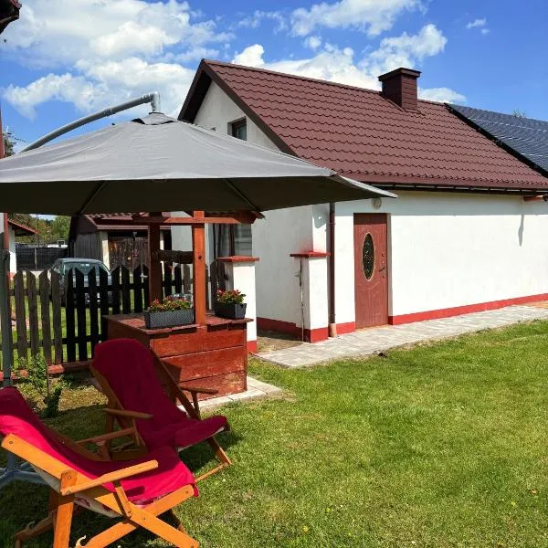 Urocze Roztocze Jacnia - domek 2 – hotel w mieście Jacnia