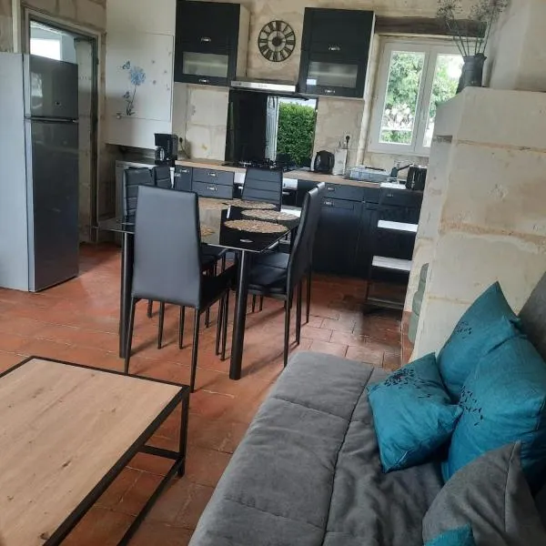 Gîte aux Pissenlits, hotel in Brain-sur-Allonnes