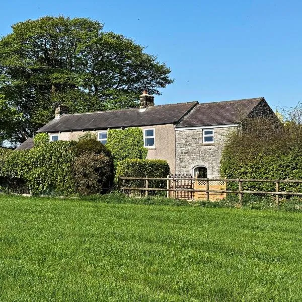 Bruntmoor Cottage, hotel v mestu Bakewell