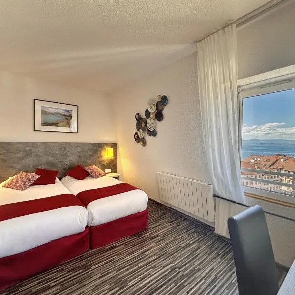 Hôtel de France Contact-Hôtel – hotel w mieście Évian-les-Bains