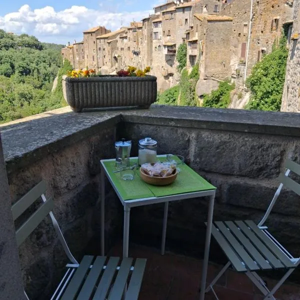 Sospesi nel borgo, hotel v destinácii Vitorchiano