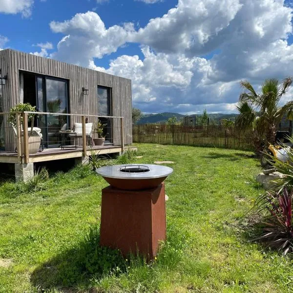 Tiny House RosaLodge, hotel v destinaci Mallemoisson