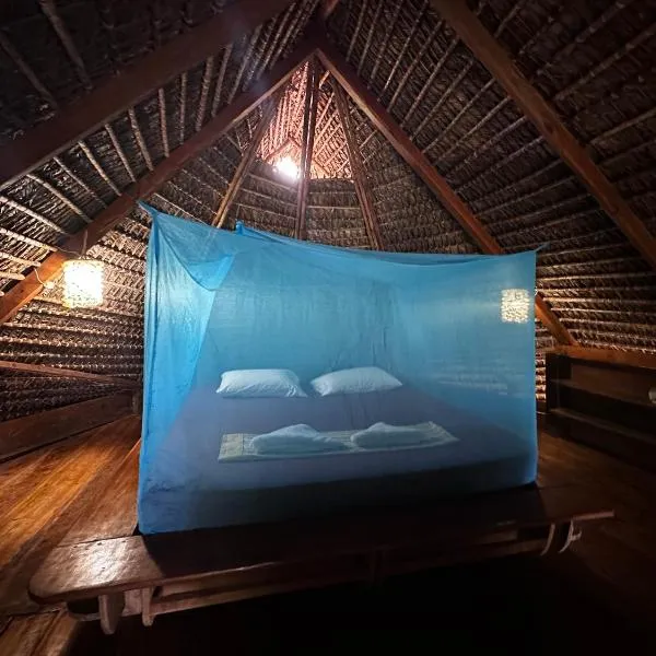 Ensueños Natural Suites, hotel din Little Corn Island