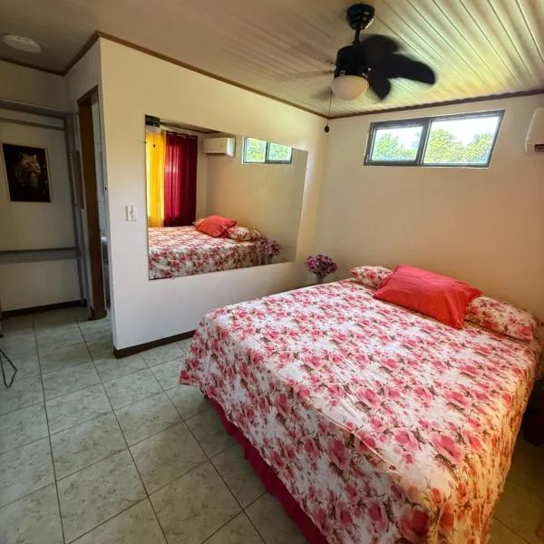 Monkey View, hotel di Puerto Viejo