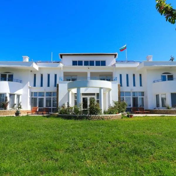Ravda Residence, hotel in Ravda