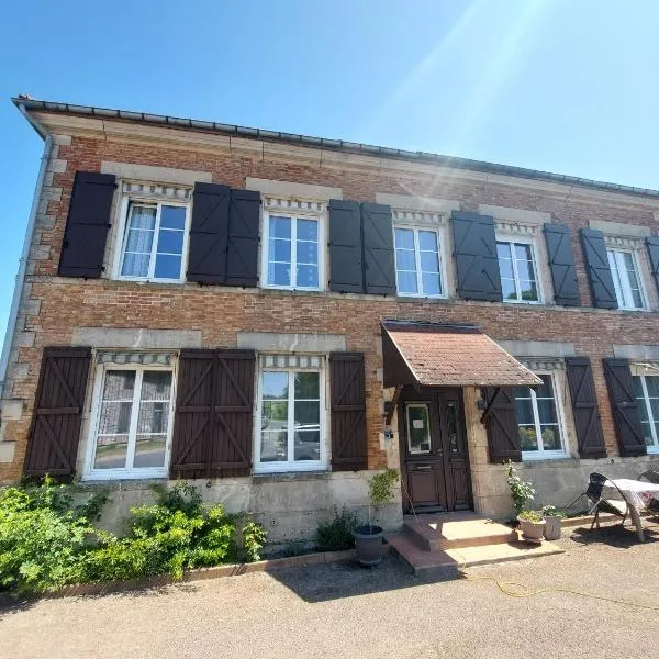 Chez Marie, hotel v destinaci Drosnay