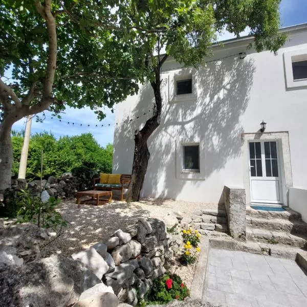 House Belej - Lola, hotel v destinaci Belej
