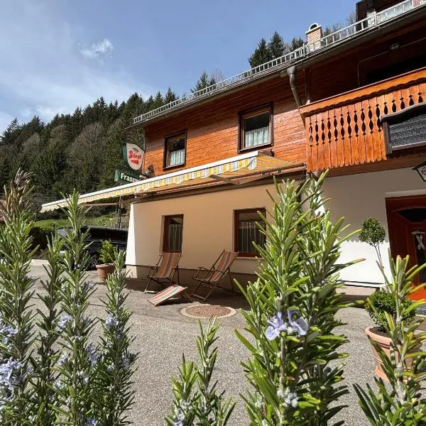 Gasthof Frasswirt, hotel v destinácii Frass
