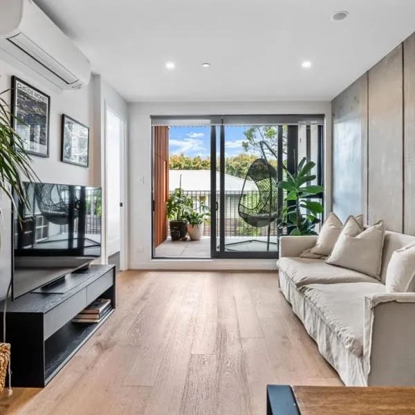 Tranquil 2 Bd Apt with AC, WIFI, & 10min from CBD, hotel v Aucklandu