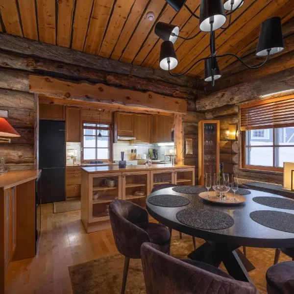 Kuukkeli Log Houses Teerenpesä - Premium Suite A48、サーリセルカのホテル