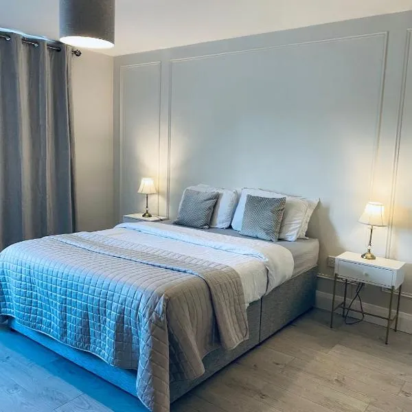 Starlight Apartments, Suite 6, Letterkenny Town, hotel in Letterkenny
