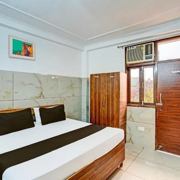 HOtel O The Clarks Inn, hotel v destinaci Indirapuram