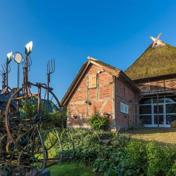 Reetdachhaus mit Elbblick, hotel a Lenzerwische