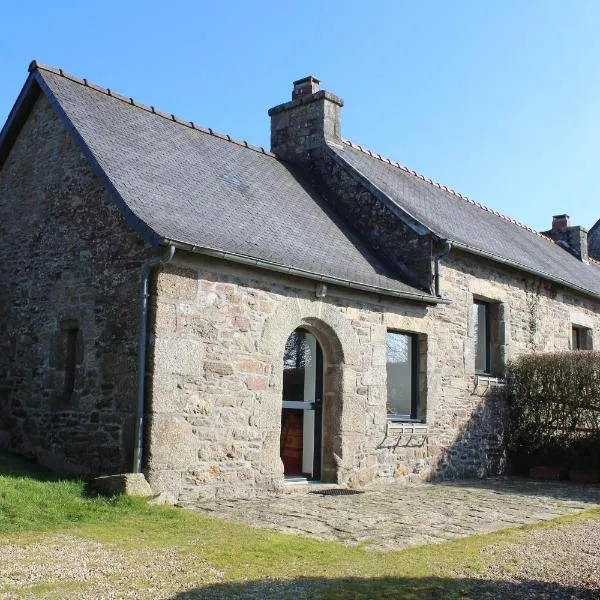 Domaine Le Puits De Jeanne, hôtel à Plouégat-Moysan