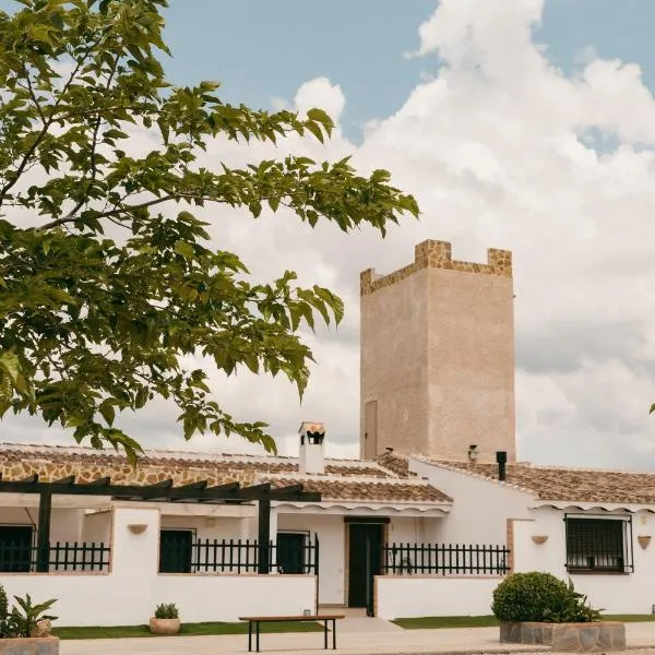 Apartamentos Turísticos La Teja, hotel v destinaci Arroyo del Ojanco