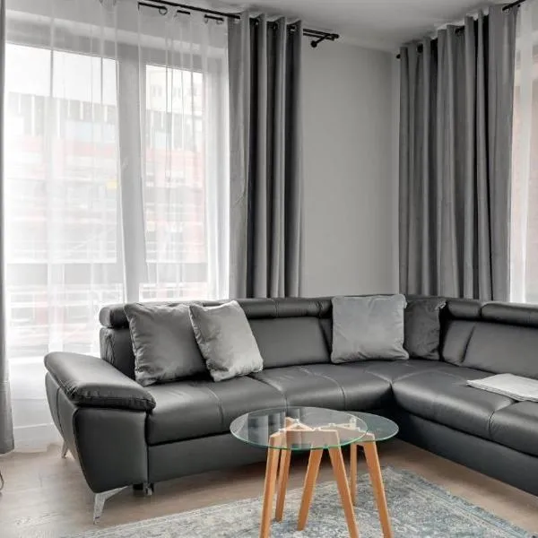 Premium Apartment Mustang with Parking by Lion Apartments, hotel in Gdańsk