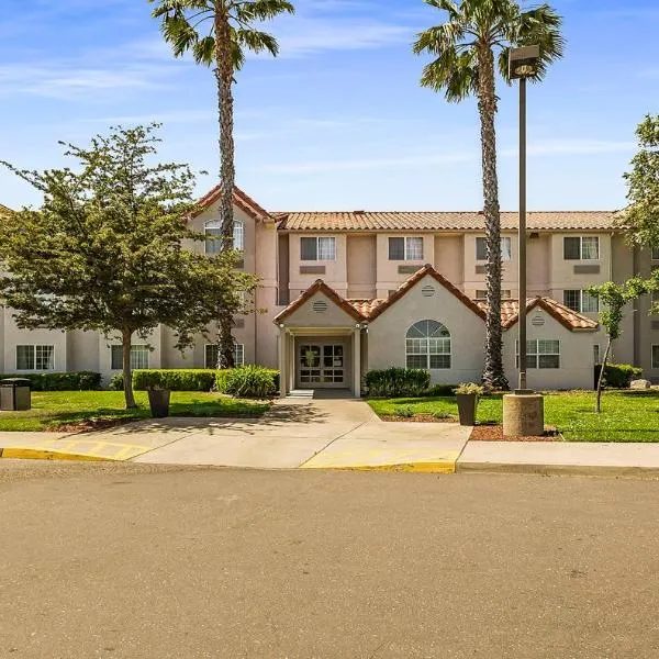 SureStay Plus Hotel by Best Western Rocklin, hotel v destinaci Rocklin