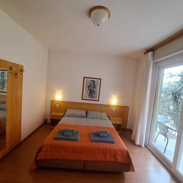 The green house, hotel a Malcesine