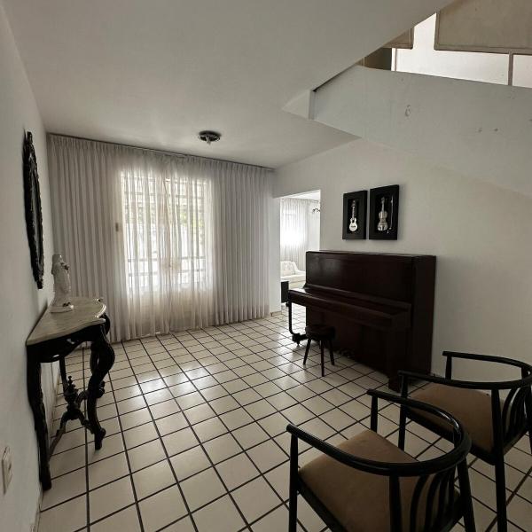 Casa agradável e muito ampla em Campina Grande - Foto 5