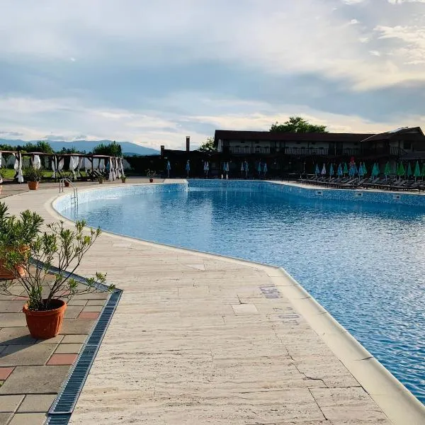 Aqua Club Elatis, khách sạn ở Avrig