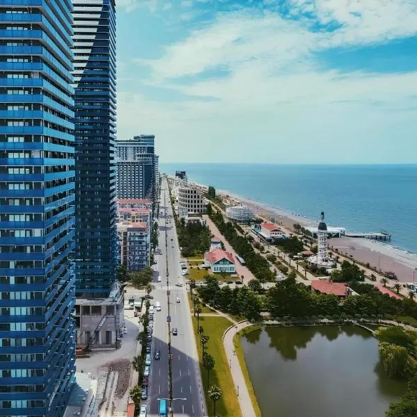 batumi orbi apartment, hotel v destinaci Batumi
