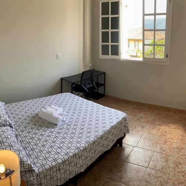 Casa arejada e iluminada, cozinha completa - Foto 2