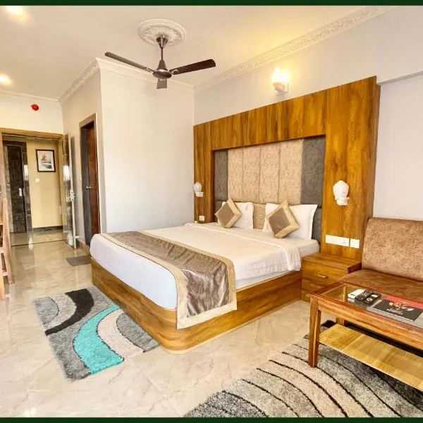 SWIMMING-POOL HOTEL A 1 LAGUN Near Sea Beach And Jagannath Temple - Restaurant, Parking and Lift Facilities - Fully Air Conditioning Hotel - A Top Rated Hotel -Breakfast Included, hotel v destinaci Purí
