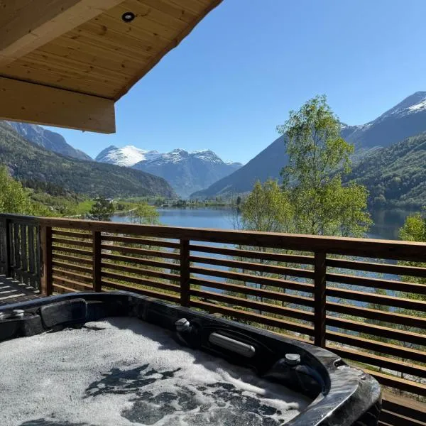 Tenna 48, hotel v destinaci Stryn