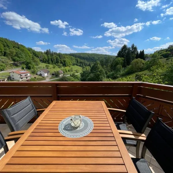 Fewo Anna - ruhig gelegen, mitten in der Natur, unmittelbar am Neckarsteig, hotel v destinaci Neckarsteinach