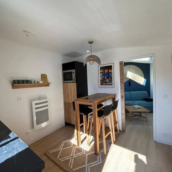 Studio PROXIMITÉ LA ROCHELLE, hotel in Dompierre-sur-Mer