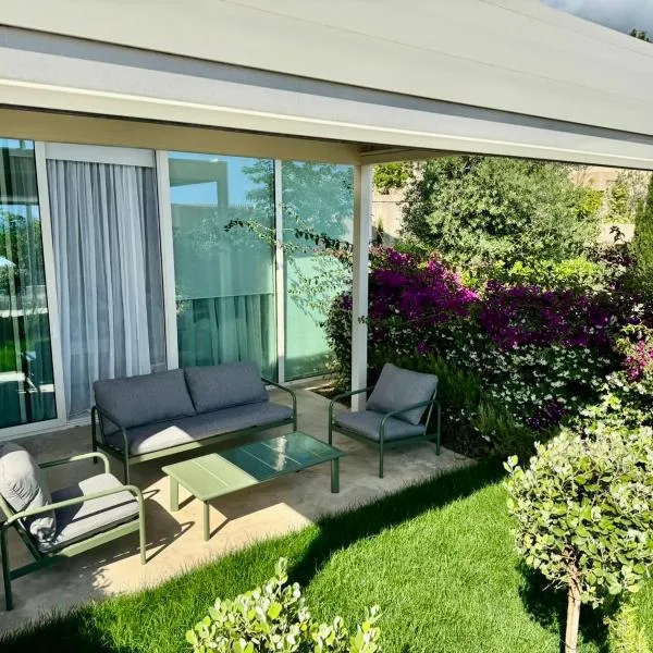 Villa La Scala, Green Coast, Palase, hotel in Palasë