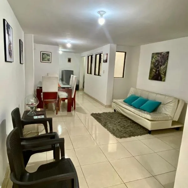 Hermoso apartamento cerca al Poblado, hotel em Medellín
