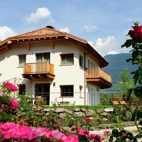 Ansitz Waldner Oberwirt, hotel v destinaci Marlengo