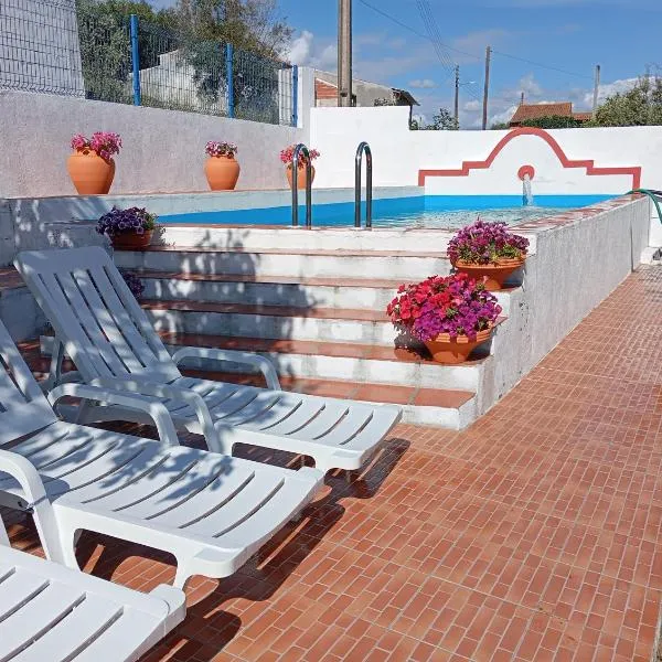 CASA DA ALDEIA - Ponte de Sor (Alentejo), hotel in Ponte de Sor