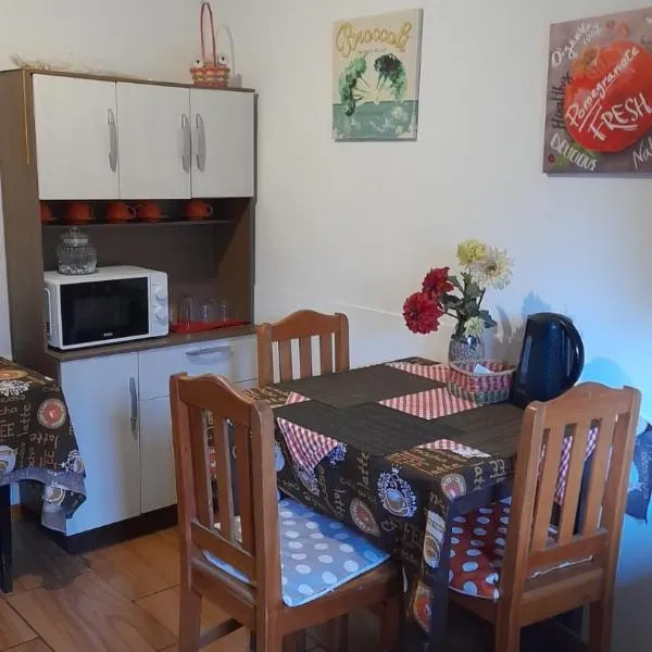 Hostal Girasol 3, hotel u gradu Čiljan