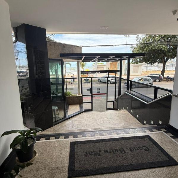 Apartamento 03 quartos na Praia do Morro - Edifício Beira Mar