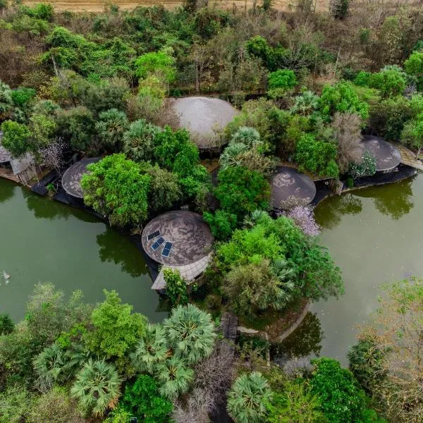 Sanctuary Kanchanaburi, hotel v destinaci Ban Ai Hit