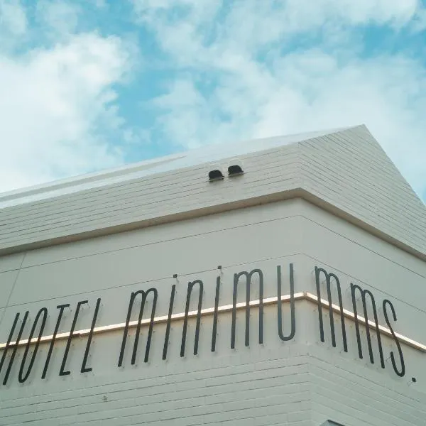 HOTEL minimumms女性専用カプセルホテルWomen only hotel, hotel v destinaci Naha