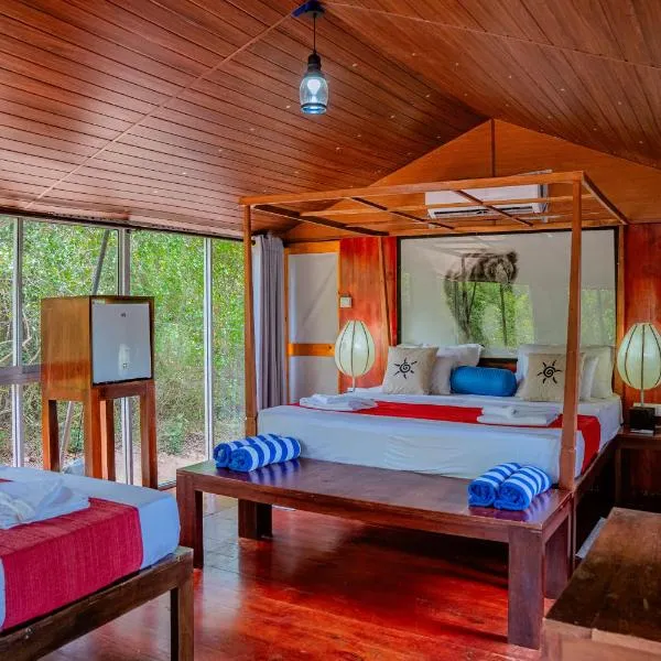 Lowin Yala, hotel in Yala