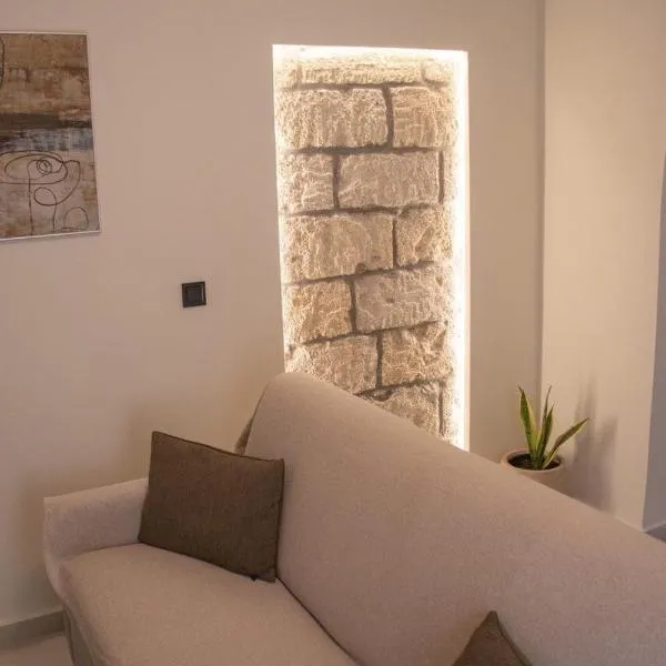 Hidden Petra Luxury Suites, hotel v destinaci Ialyssos