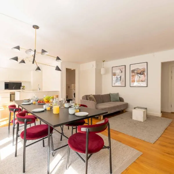 Perfect 3 bedroom apartment in the heart of CPH, hotel in Copenhagen