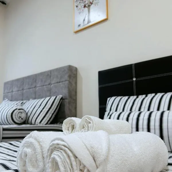 Comfy Homestay Riverview Riverine Diamond Kuching, hotel v destinaci Kučing