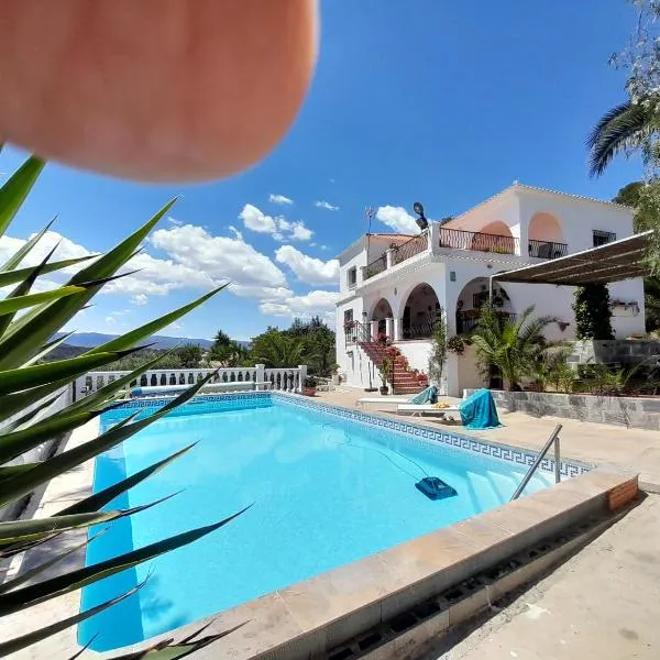 Casa Loro Loco B&B, hotel v destinaci Pedralba