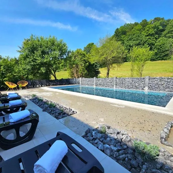 VILA LISJAK - Apartments, hotel v destinaci Podčetrtek