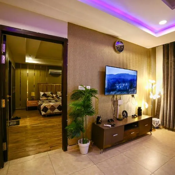 Golden Sand Modern 1 BHK Luxury Apartment, hotel v destinaci Rávalpindí